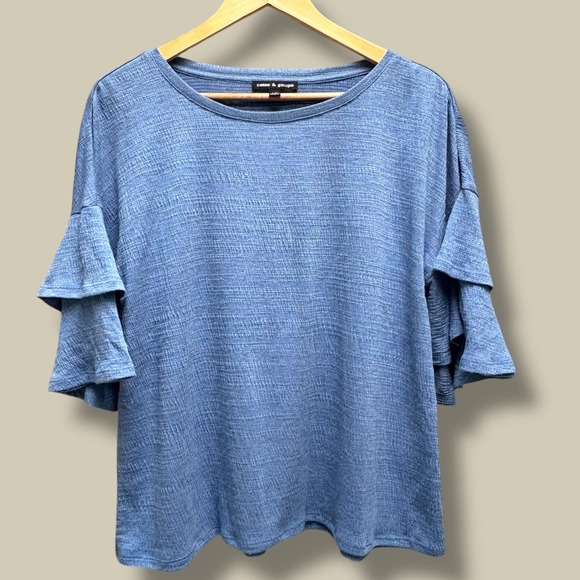 Pretty Cornflower Blue Cable & Gauge Ruffled Sleeve Lightweight Stretch Top Sz L - Picture 1 of 4